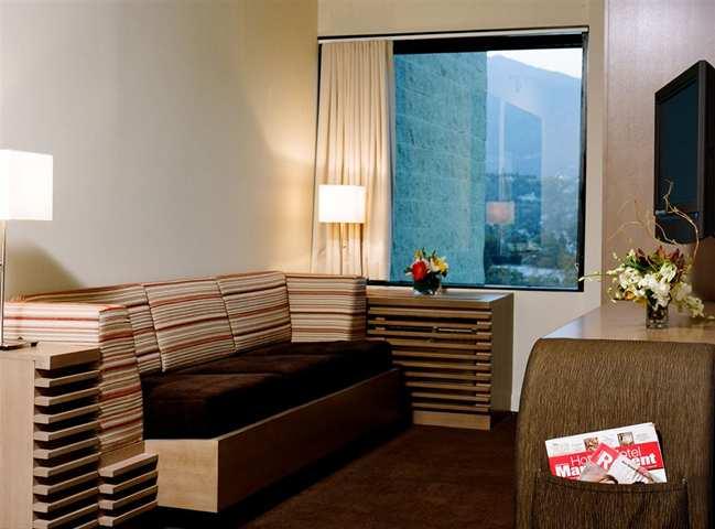 Doubletree By Hilton Monrovia - Pasadena Area Hotell Exteriör bild