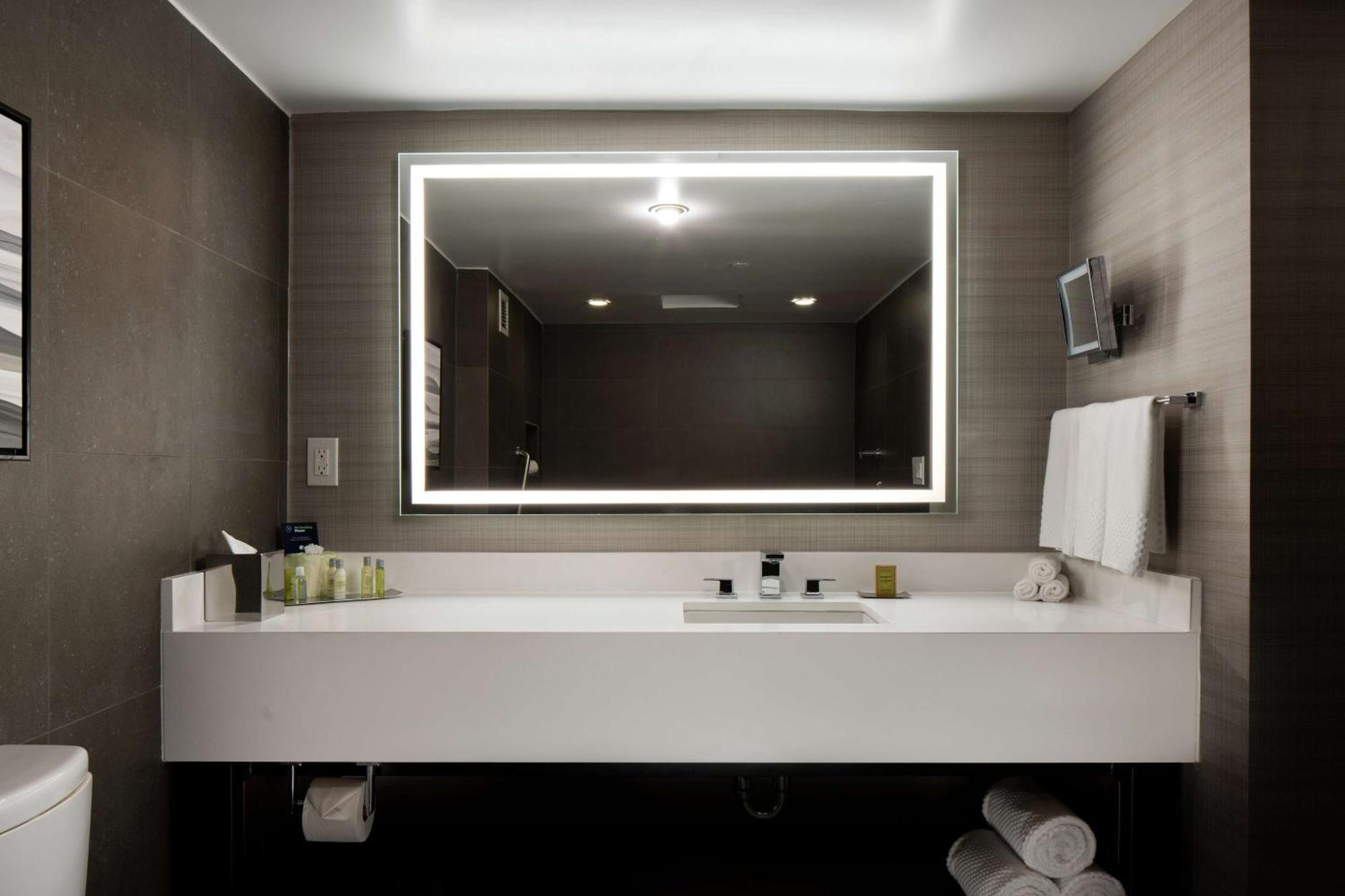 Doubletree By Hilton Monrovia - Pasadena Area Hotell Exteriör bild